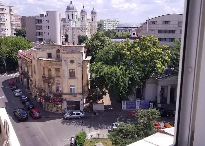 Bed & Breakfast Private At Ceausescu's Place In Old Unirii Square Bucharest