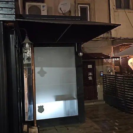 Private At Ceausescu's Place In Old Unirii Square