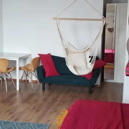 Private At Ceausescu's Place In Old Unirii Square