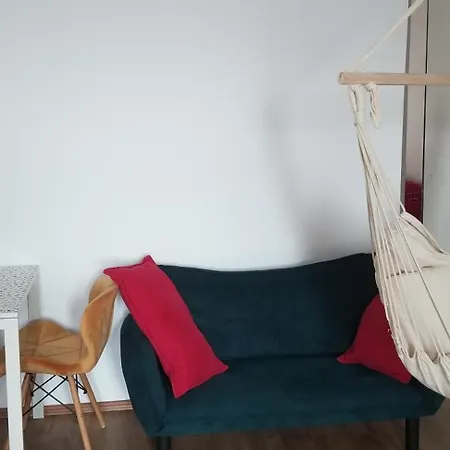 Oda ve Kahvaltı Private At Ceausescu's Place In Old Unirii Square *