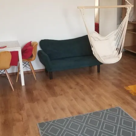 ベッド・アンド・ブレックファスト Private At Ceausescu's Place In Old Unirii Square *