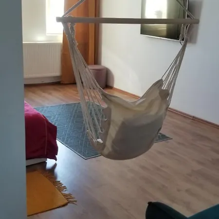 Private At Ceausescu's Place In Old Unirii Square * Bucarest