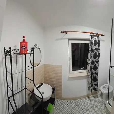 Private At Ceausescu's Place In Old Unirii Square Oda ve Kahvaltı Bükreş