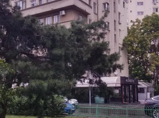 فندق مبيت وإفطار Private At Ceausescu's Place In Old Unirii Square