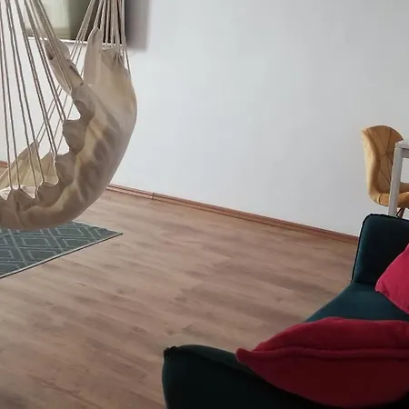 Private At Ceausescu's Place In Old Unirii Square